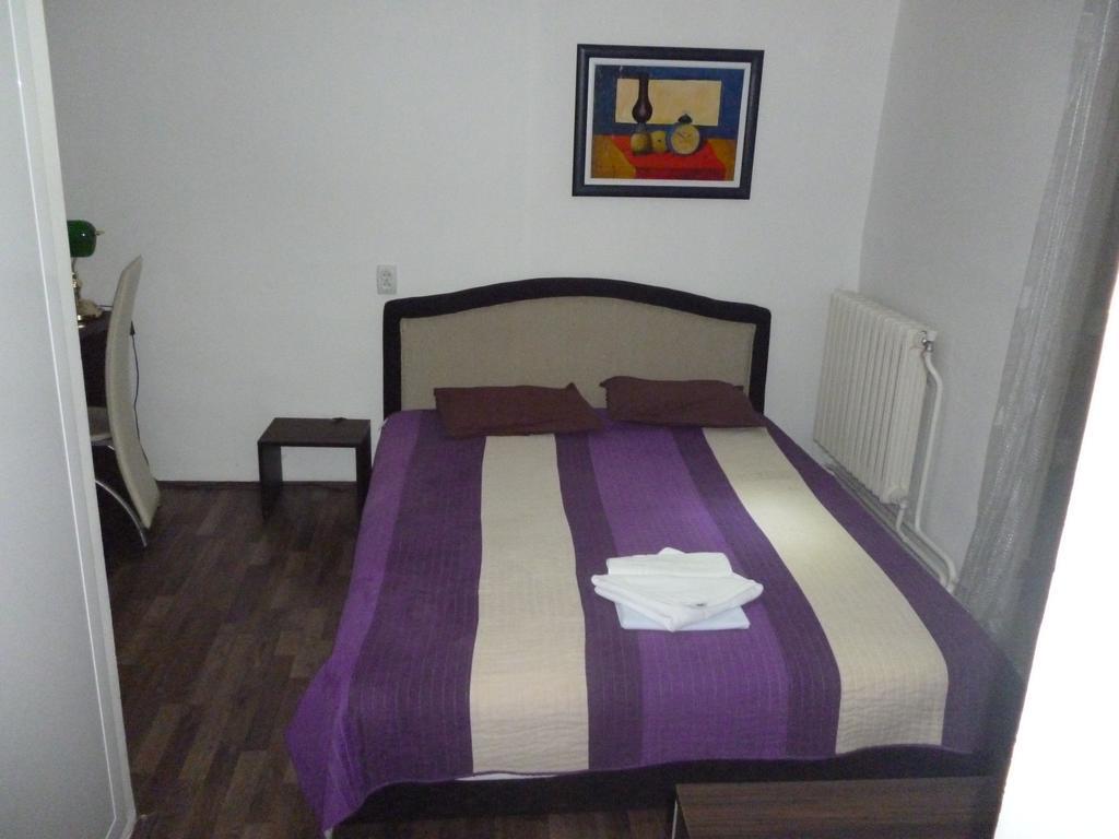 Gros Hotel - Leskovac Leskovac  Extérieur photo