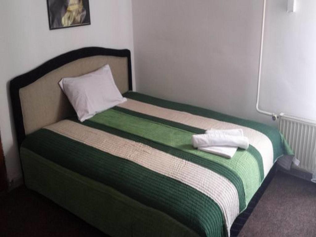 Gros Hotel - Leskovac Leskovac  Extérieur photo
