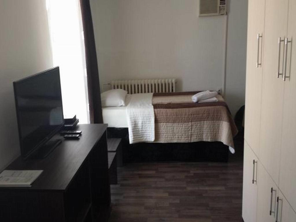 Gros Hotel - Leskovac Leskovac  Extérieur photo