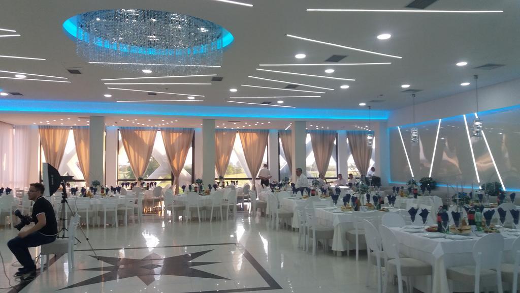 Gros Hotel - Leskovac Leskovac  Extérieur photo