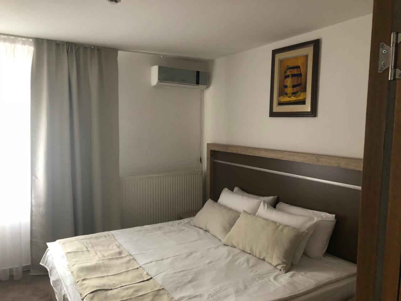 Gros Hotel - Leskovac Leskovac  Extérieur photo
